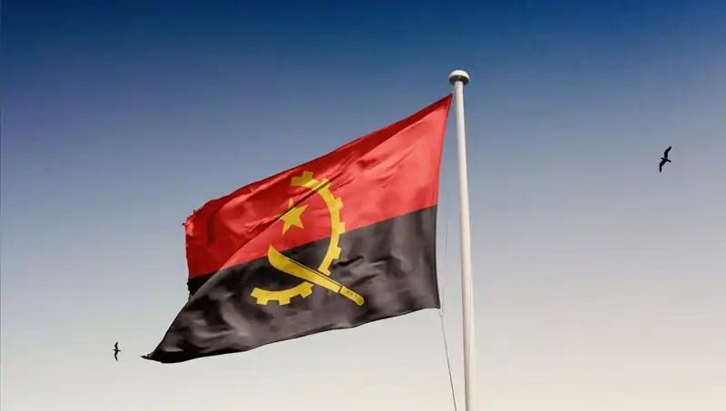 Angola'ya Siyasetçi Girişi Engellendi: 20 Kişi Gözaltına Alındı