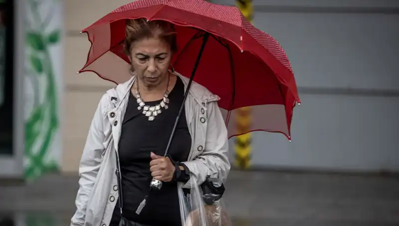 Meteorolojiden Gelen Uyarı: Güçlü Fırtınaya Hazırlanın!