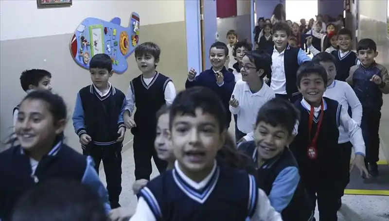 2025’te Okullar Ne Zaman Açılacak? Detaylı Tatil Takvimi