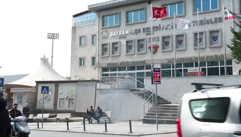 Arda Turan Spor Kompleksi Otoparkında Su Baskını: Nedenleri ve Sonuçları