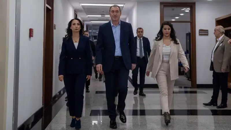 DEM Parti Heyeti Siyasi Parti Turu: Türkiye'nin Geleceğine Yön Verecek İki Kritik Görüşme