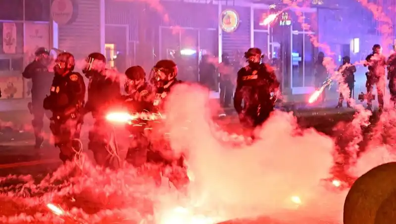 ABD Genelinde Büyüyen İsyan: Los Angeles'taki Protestolar Diğer Şehirlere Sıçradı
